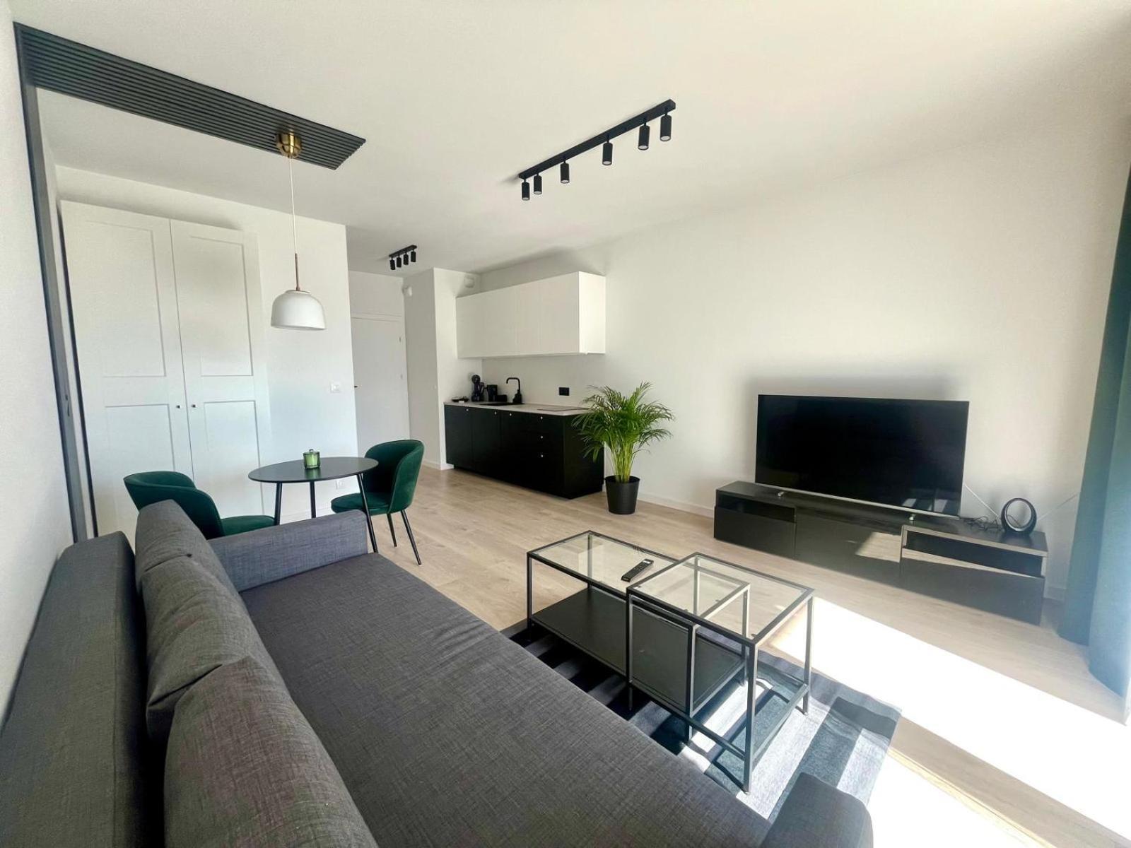 New 69 Apartment Szybowcowa Centre Katowice Free Parking Ngoại thất bức ảnh